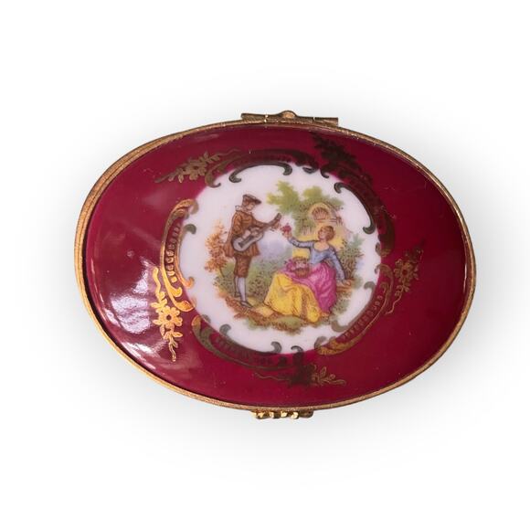 Vintage LIMOGES Castel victorian people floral porcelain Trinket Box France - Picture 1 of 2